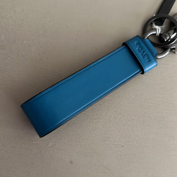 COACH Keychain Strap - Picture 4 of 4